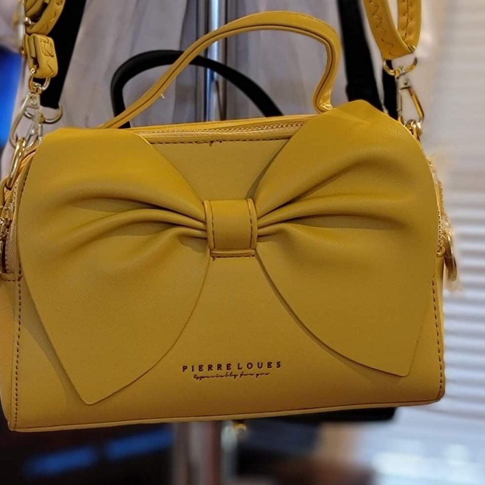 Bow Purses!